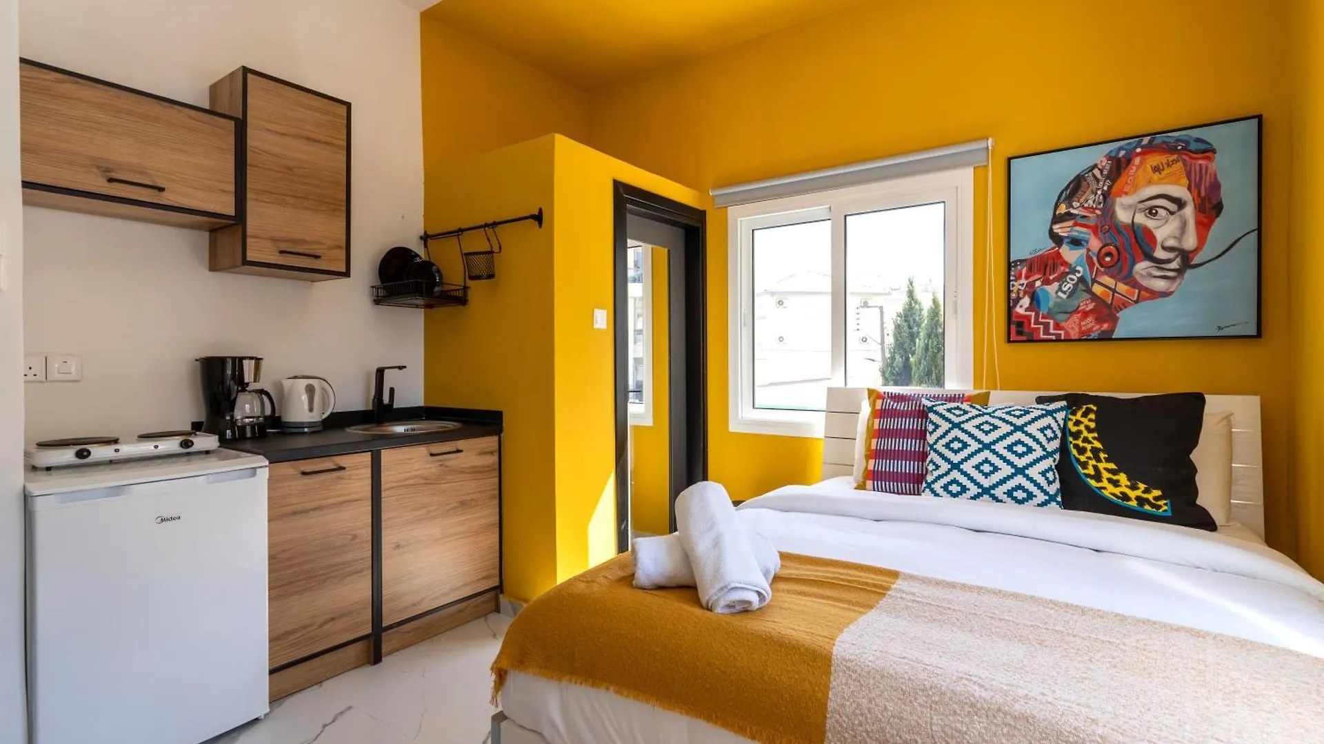 The Pop Art Residences & Studios In Larnaca 0*,