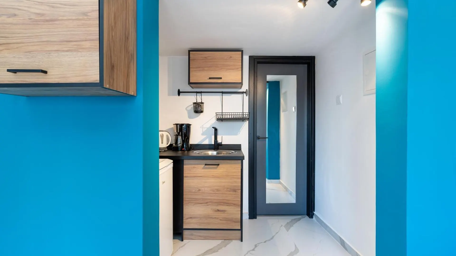 Apartment The Pop Art Residences & Studios In Larnaca