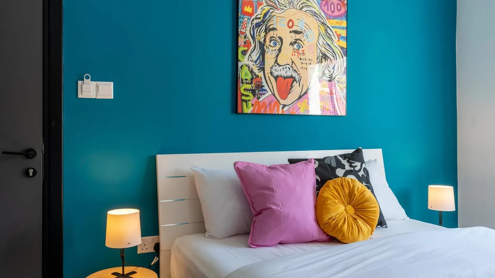The Pop Art Residences & Studios In Larnaca Apartment