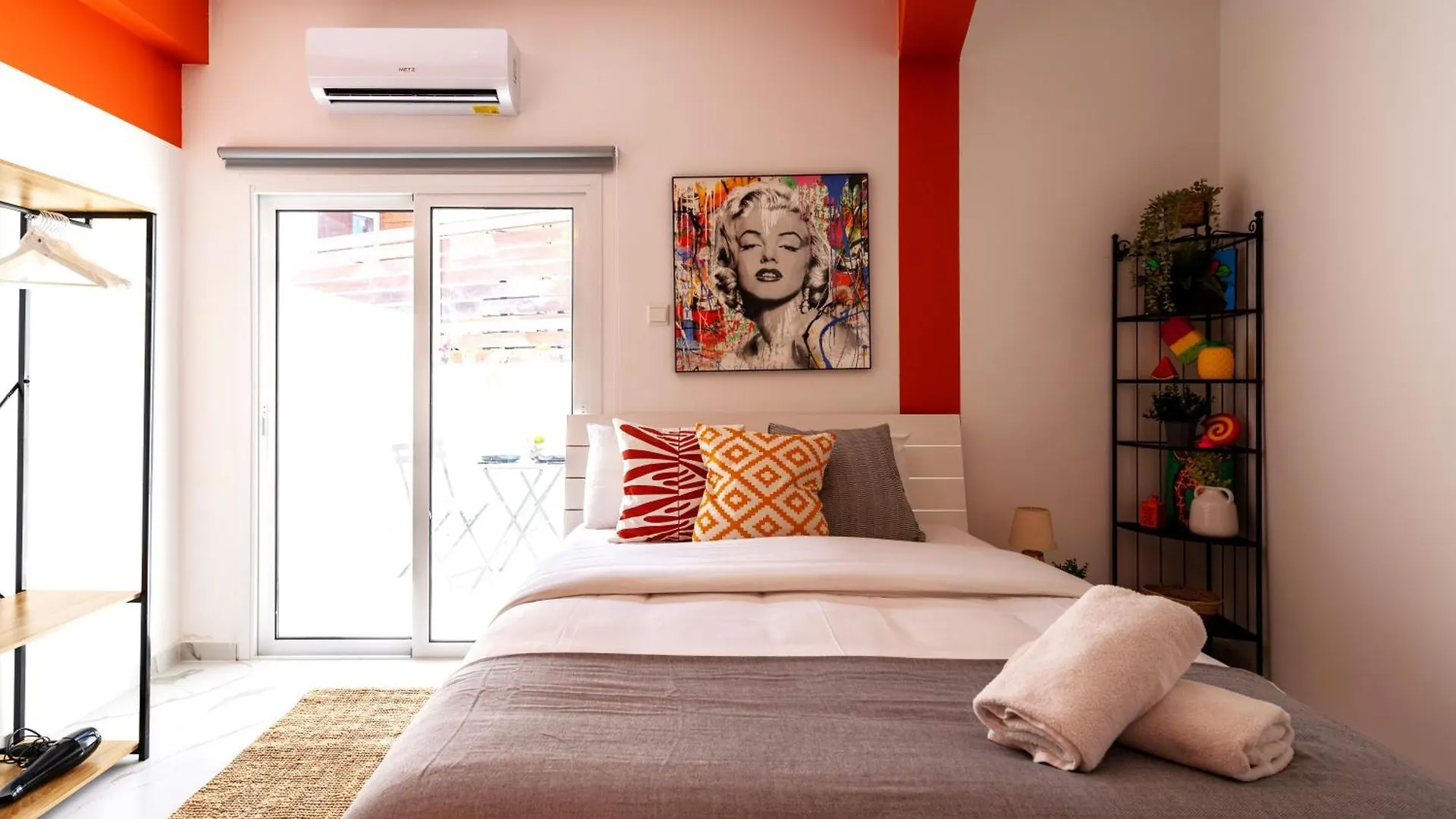Apartment The Pop Art Residences & Studios In Larnaca