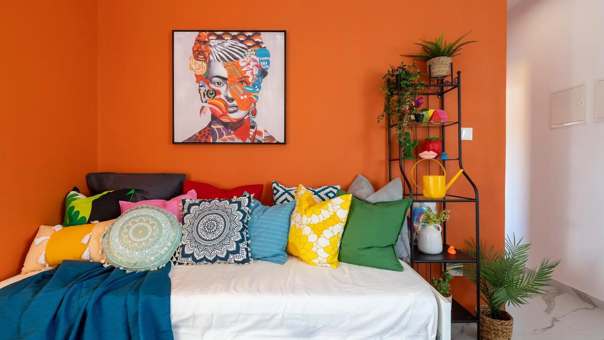 The Pop Art Residences & Studios In Larnaca Apartment