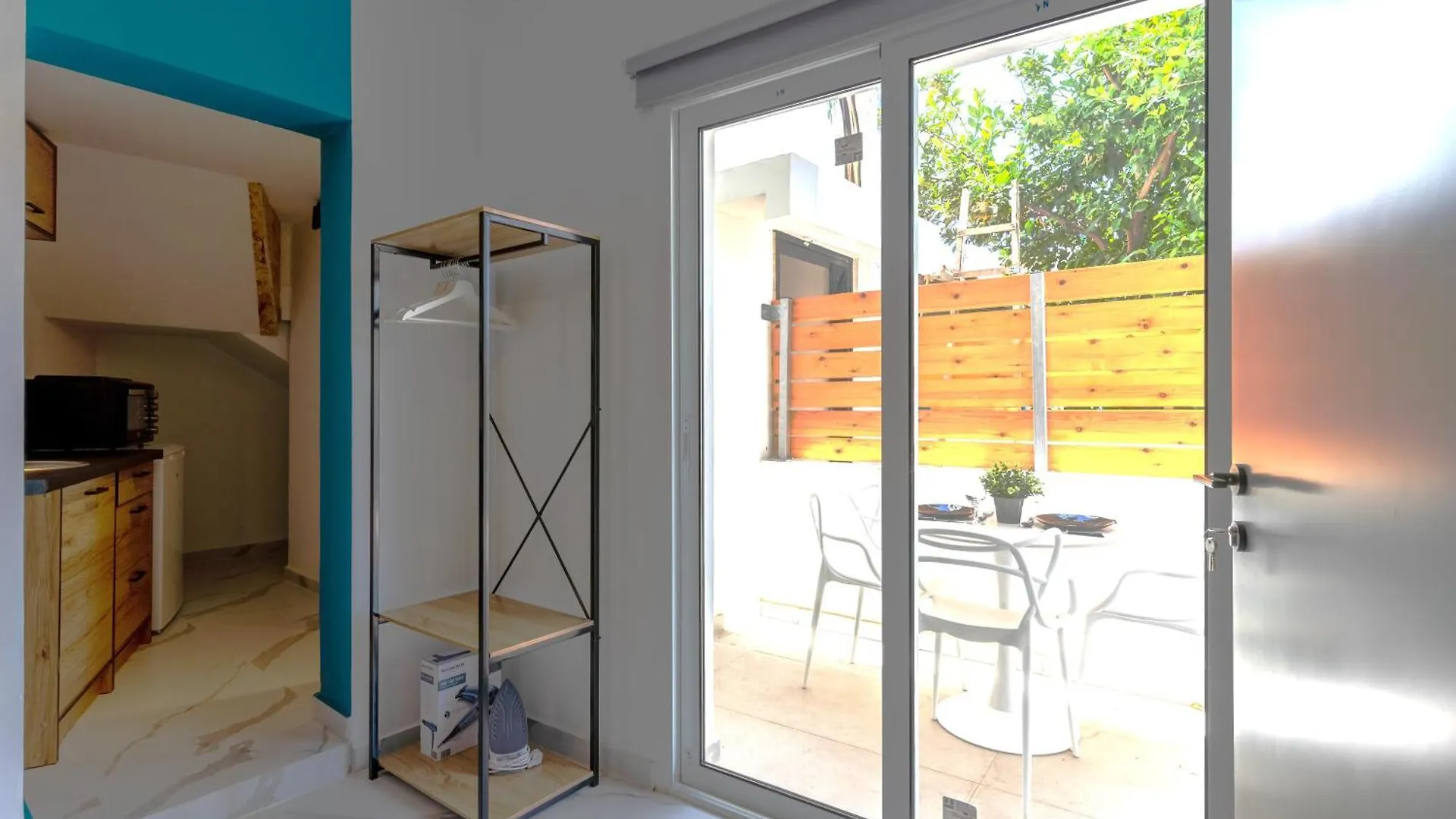 The Pop Art Residences & Studios In Larnaca 0*,